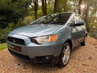 /photos/12318/4f3b2703-291d-4ba4-bc71-2b5033e9800d_i320x240.jpg